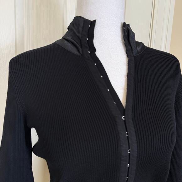 Bebe Corset Closure Y2K Black Satin Trim Fitted Top Ruffle Collar Silk Blend Med - Picture 4 of 11